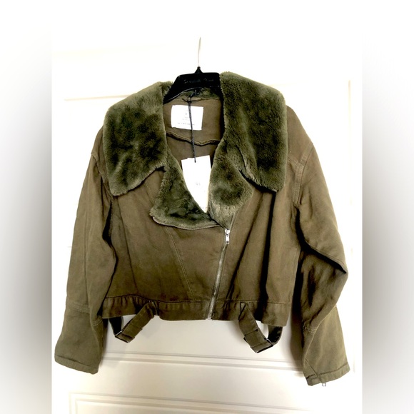 COTTON ON NWT FAUX FUR MOTO JACKET - Picture 1 of 6